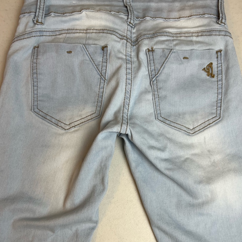 VIP JEANS Size 0 - Picture 3 of 5